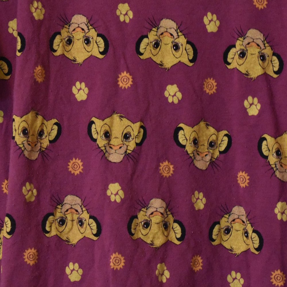 Disney Simba Cropped Purple T-Shirt View 4